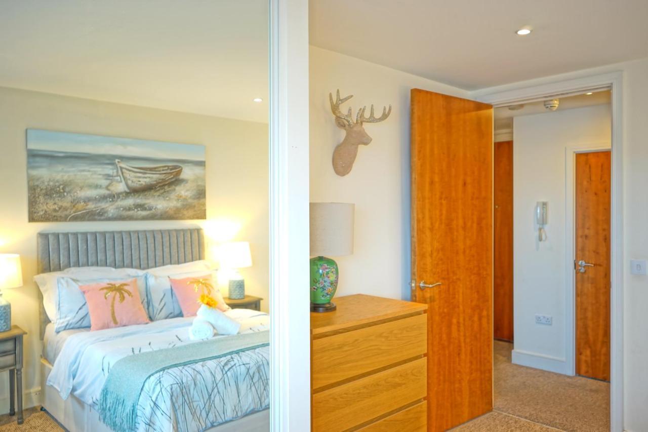 Beach On The Doorstep Meridian Tower Marina Swansea Appartement Buitenkant foto
